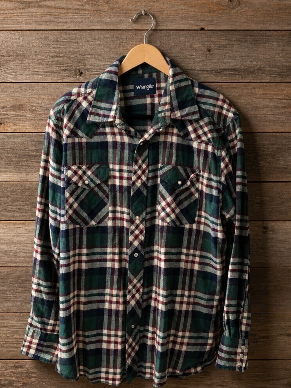 Wrangler Green, Navy & Cream Plaid Button-Up Shirt